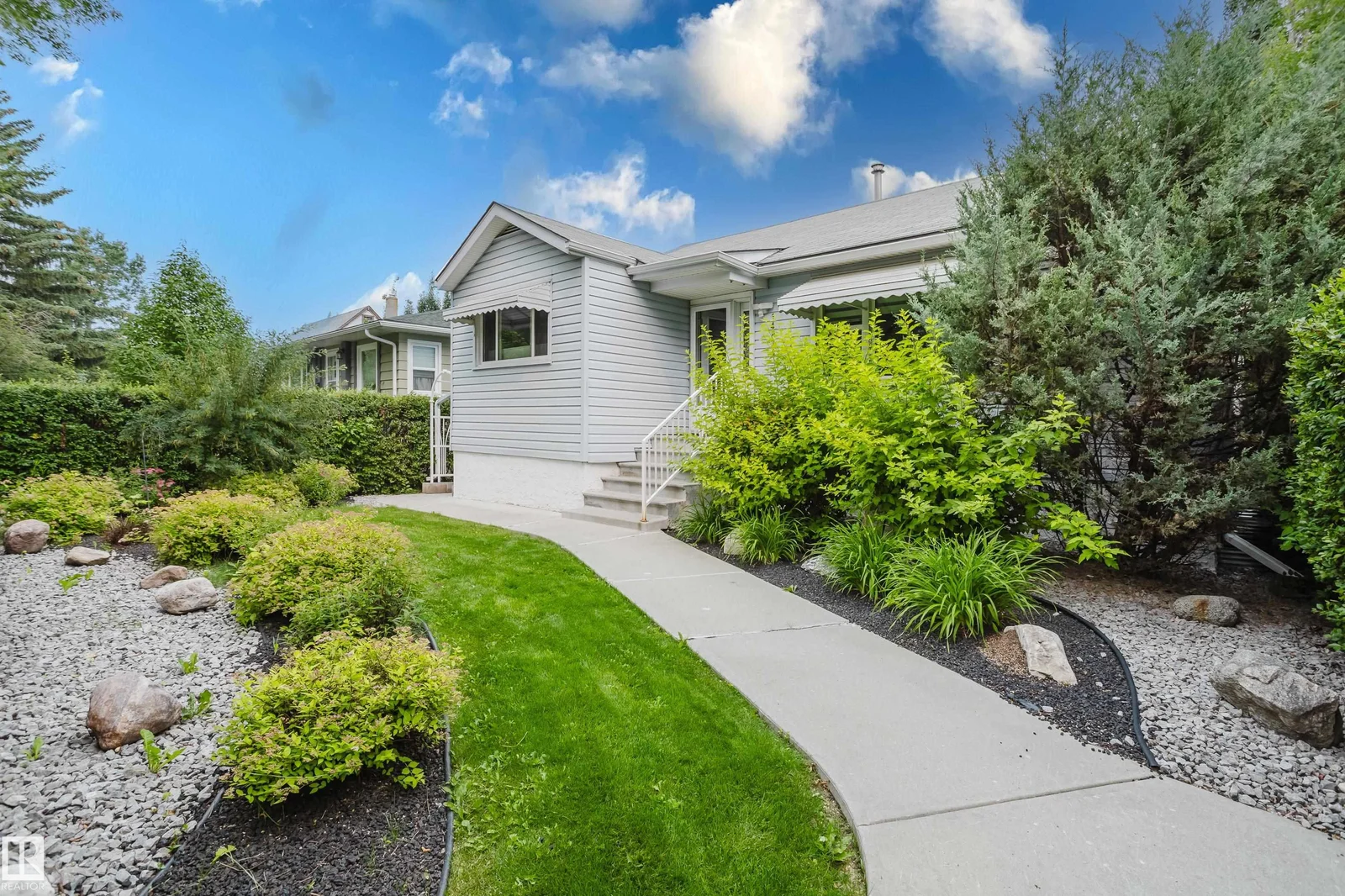 14814 104 AV NW, Edmonton