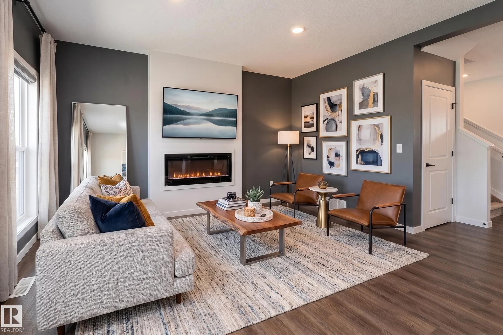 114 ASTORIA CR, Devon