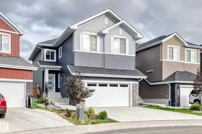 Photo 1 of 3207 160 ST SW