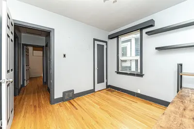 Photo 2 of 10930 80 AV NW