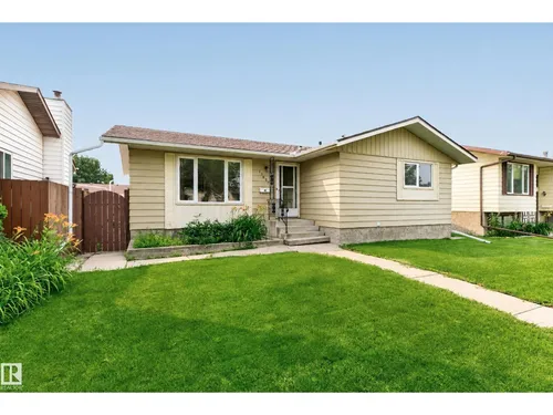 11607 139 AV NW