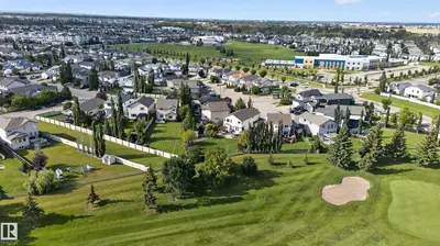 Photo 3 of 20853 92A AV NW