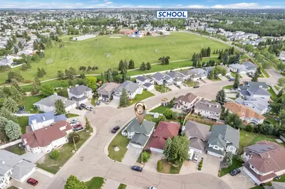Photo 1 of 916 JORDAN CR NW
