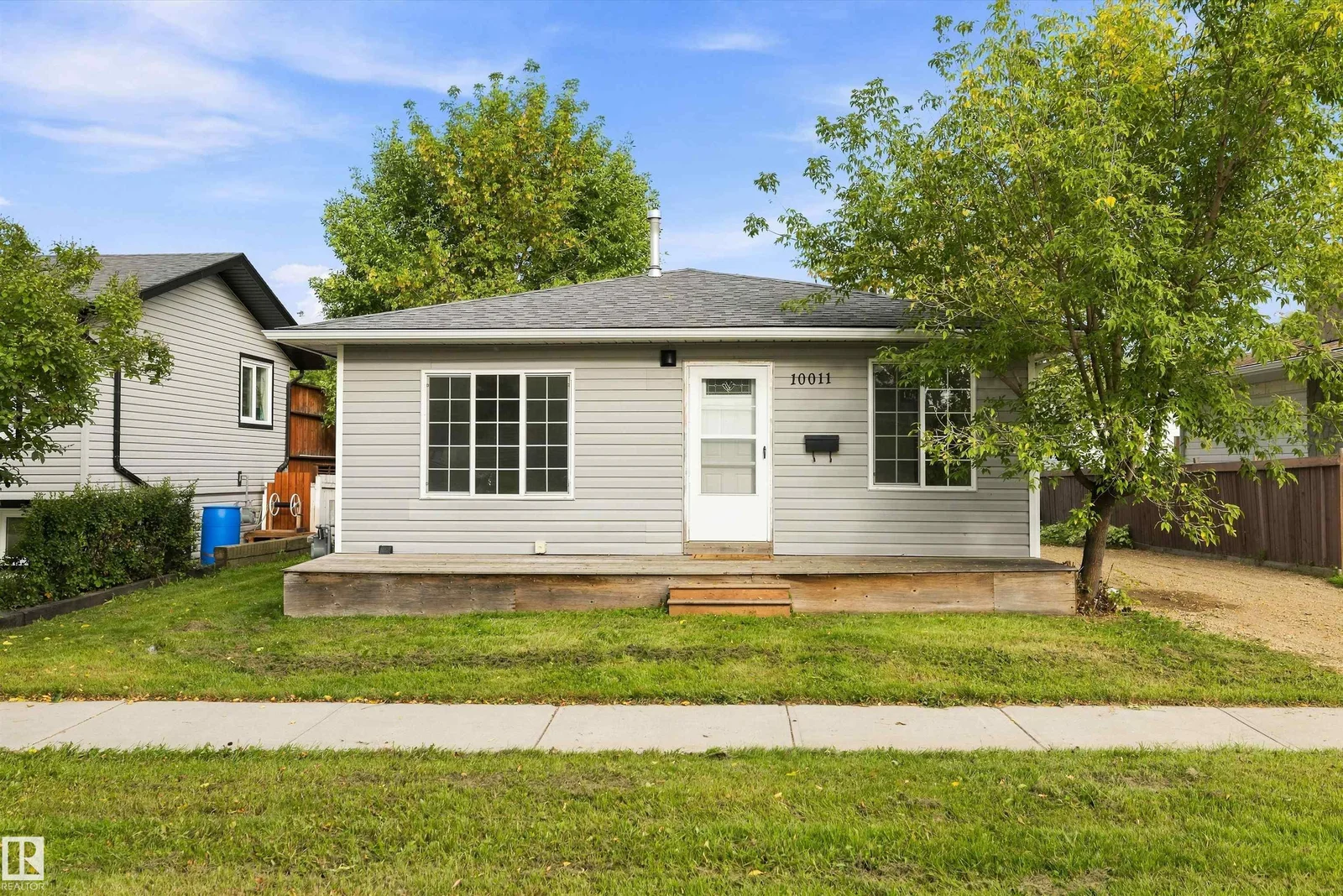 10011 105 ST, Morinville