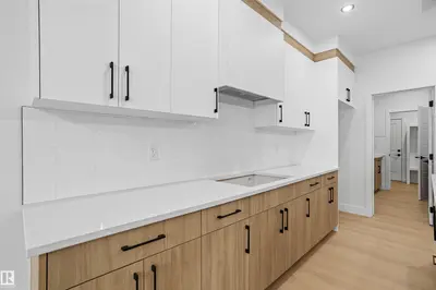 Photo 3 of 2411 209 ST NW