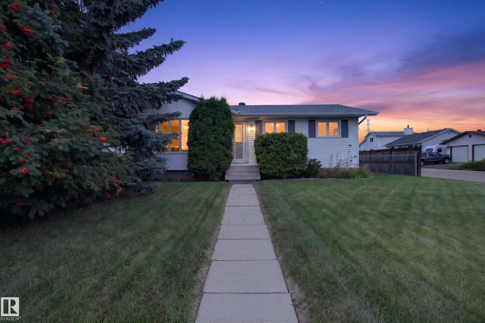 14546 19 ST NW, Edmonton