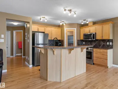 Photo 2 of 460 CHARLOTTE CR