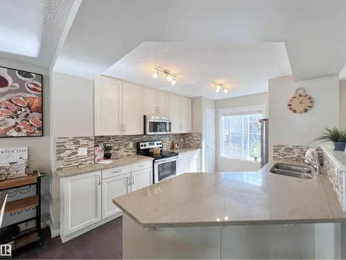 #35 7385 EDGEMONT WY NW