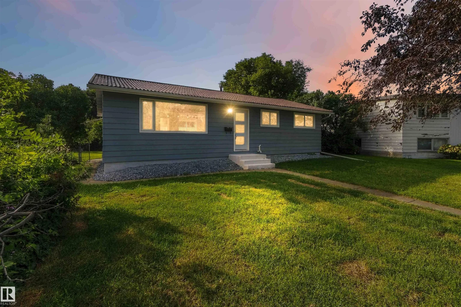 13203 136A AV NW, Edmonton