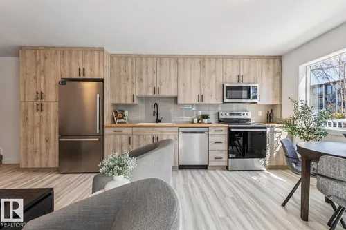 10726 107 ST NW