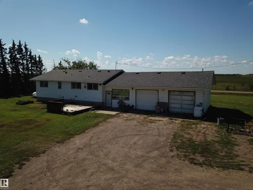 532037 Rg Rd 182
