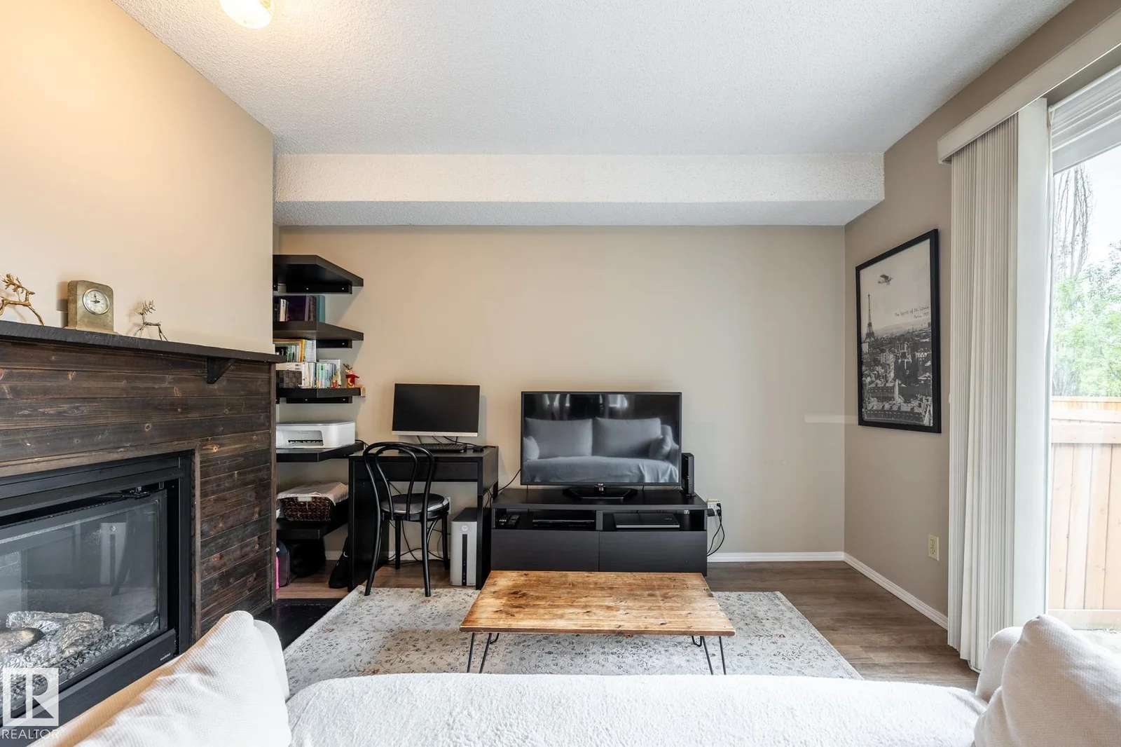 #20 3812 20 AV NW, Edmonton