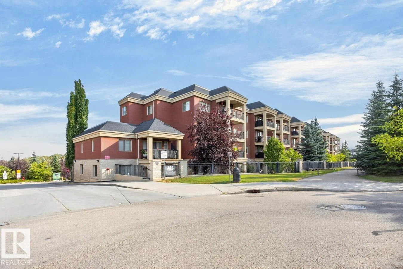 #210 501 PALISADES WY, Sherwood Park