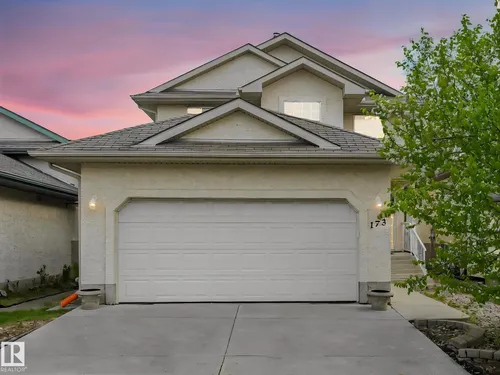 173 CASTLE DR NW
