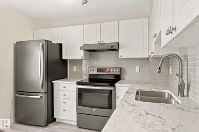 Photo 2 of #3 18010 98 AV NW