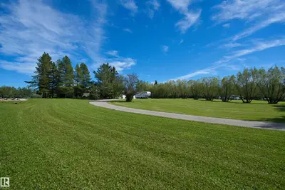 Photo 1 of 39 53504 RGE ROAD 274