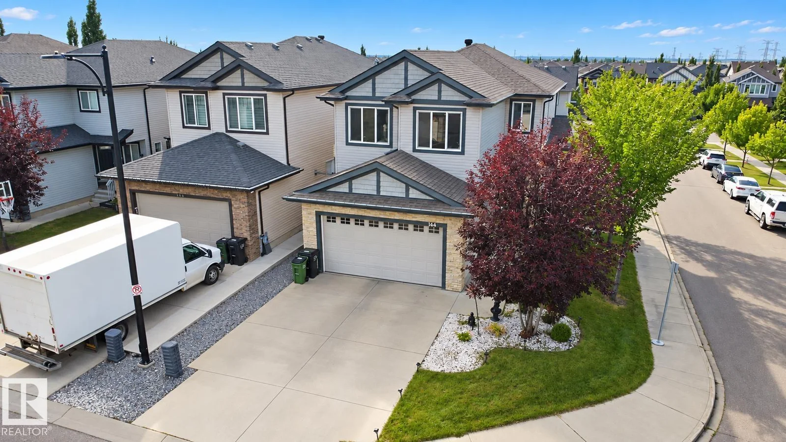 144 52 ST SW, Edmonton