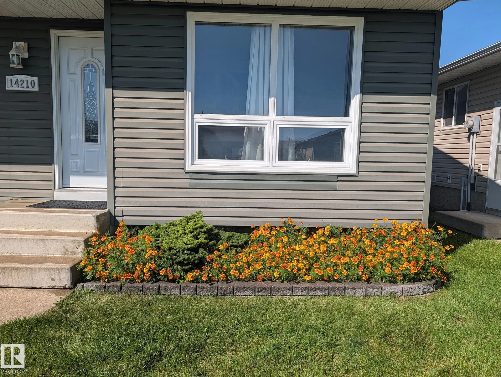 14210 22A ST NW, Edmonton