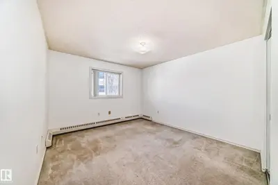 Photo 3 of #320 9620 174 ST NW