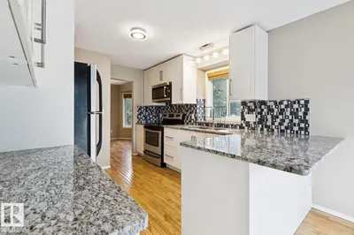 Photo 4 of 1190 POTTER GREENS DR NW