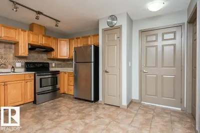 Photo 4 of #401 401 5005 165 AV NW NW