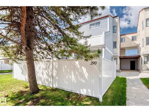 290 Lancaster TC NW