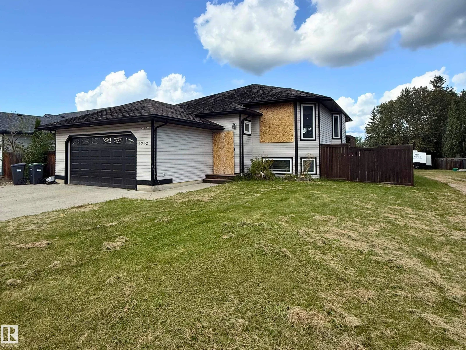 1702 7 AV, Cold Lake