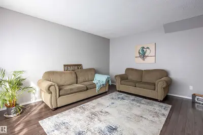 Photo 2 of #44 650 Grandin DR