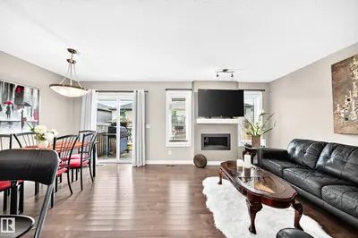 Photo 4 of 17250 73 ST NW