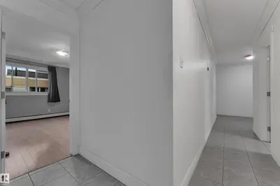 Photo 4 of #304 10165 113 ST NW