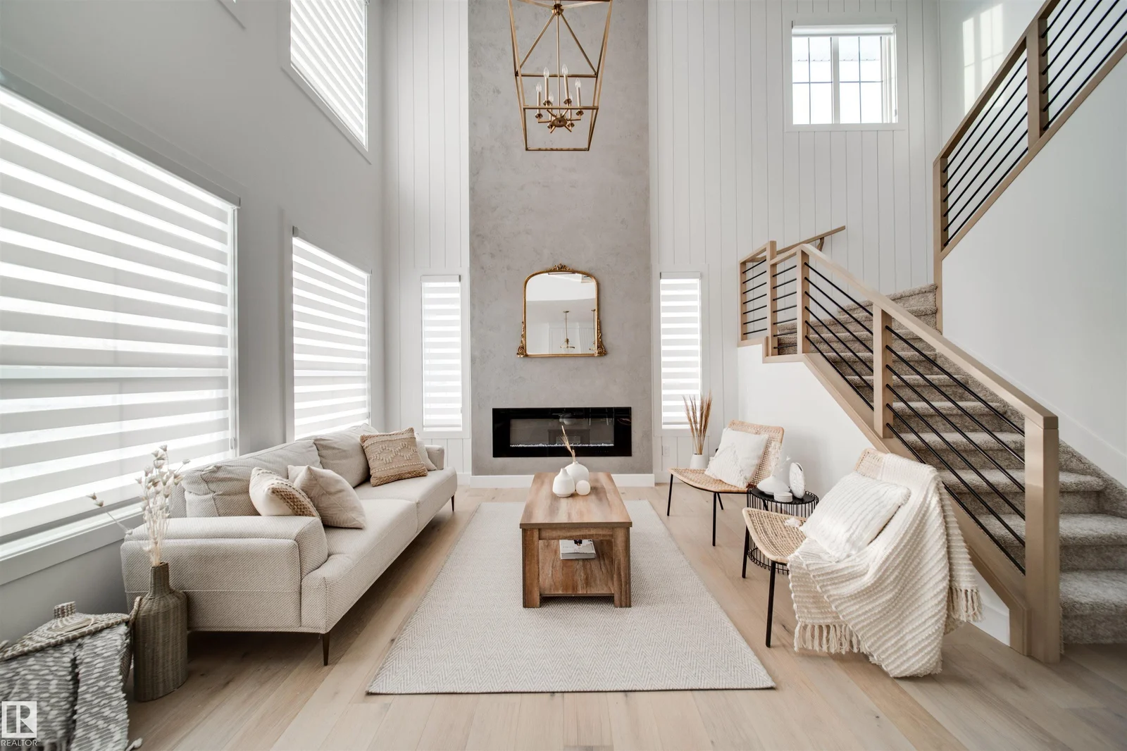 370 Liden LO, Leduc