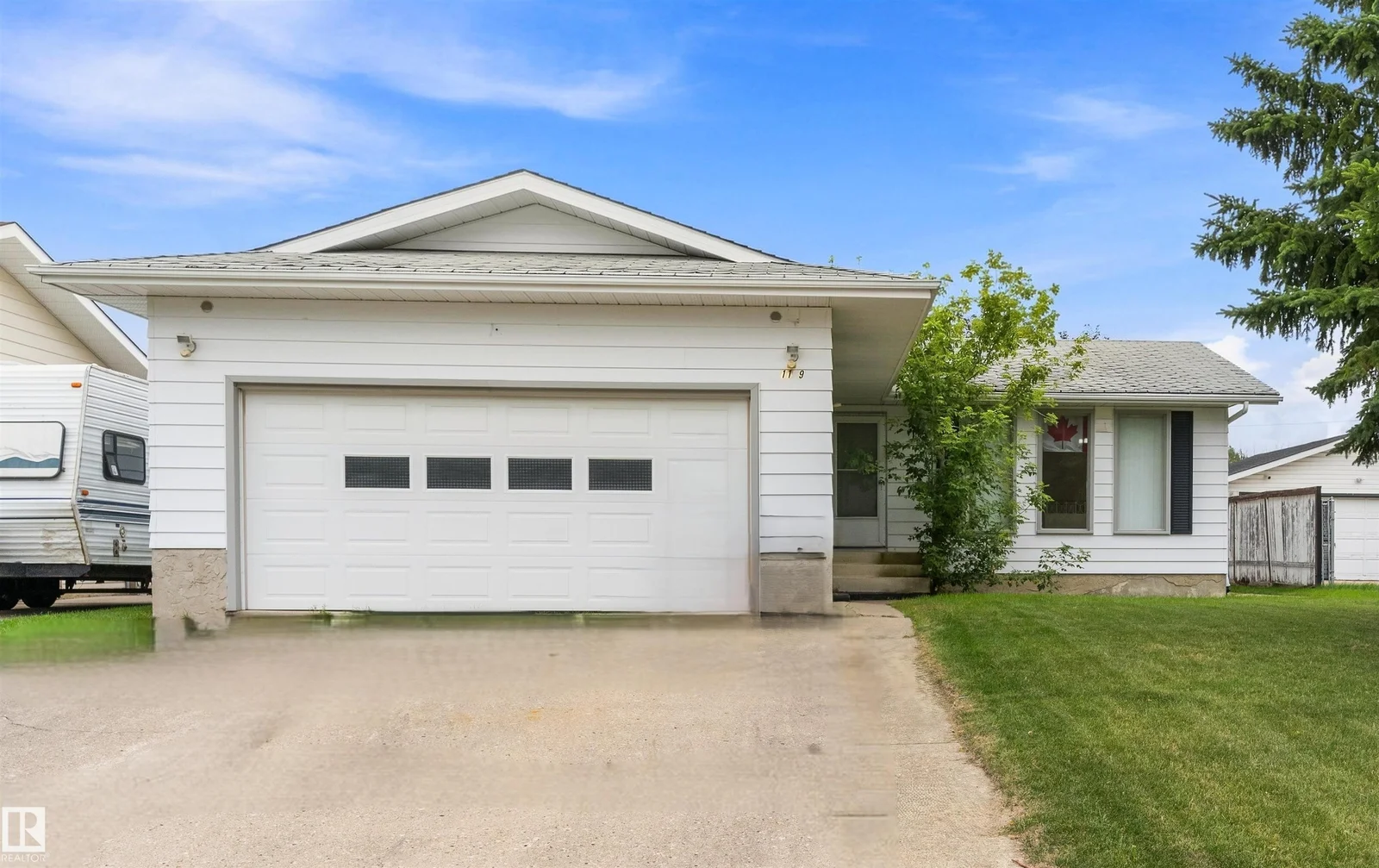 1139 68 ST NW, Edmonton