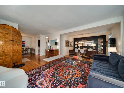 10335 137 ST NW