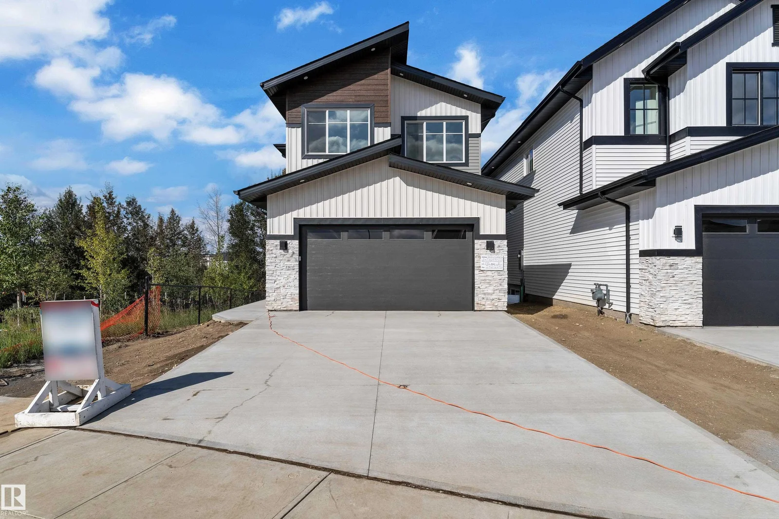 3136 7 Avenue SW SW, Edmonton