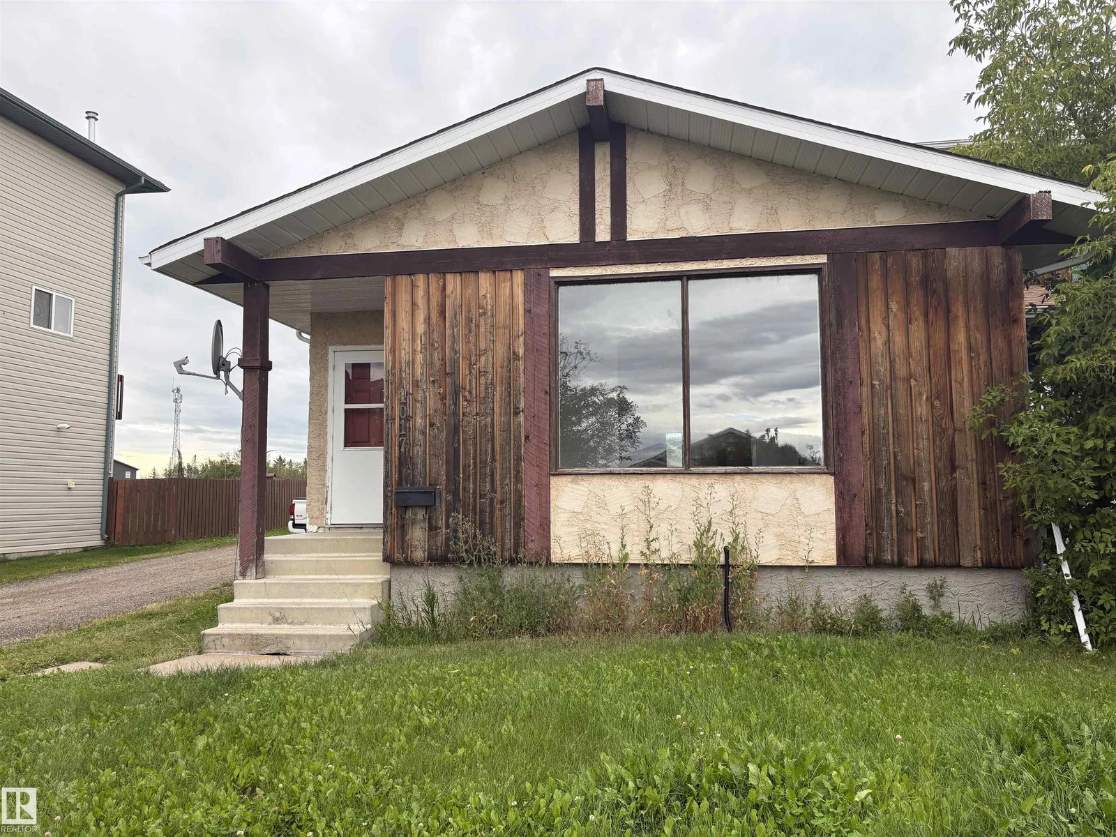 1017 B 13 ST, Cold Lake