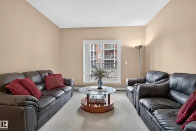 Photo 3 of #119 263 MACEWAN RD SW