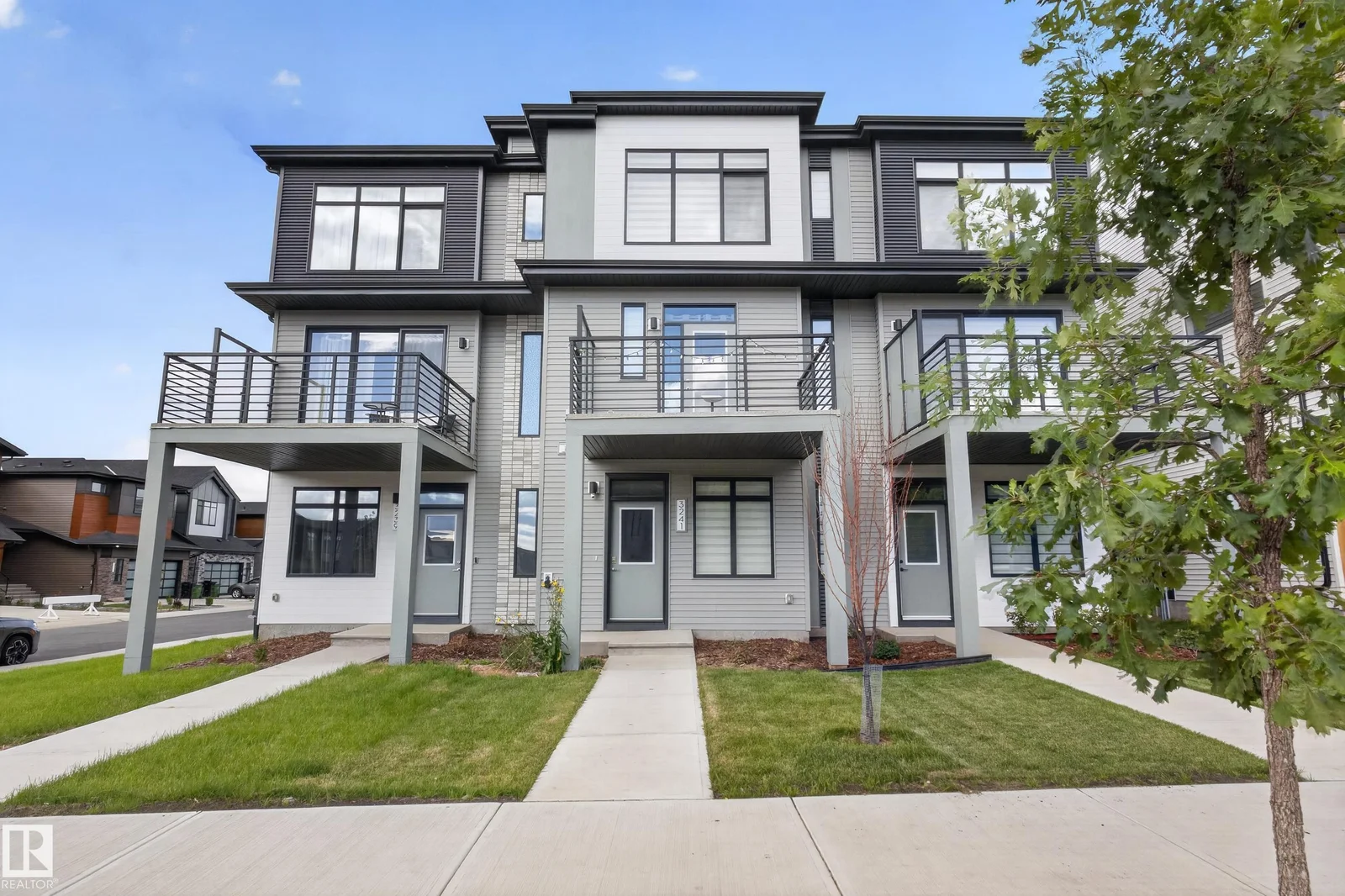 3241 KESWICK WY SW, Edmonton