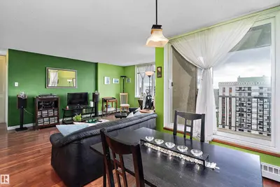 Photo 4 of #1704 9916 113 ST NW