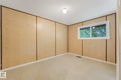 Photo 2 of 21 FLEETWOOD CR