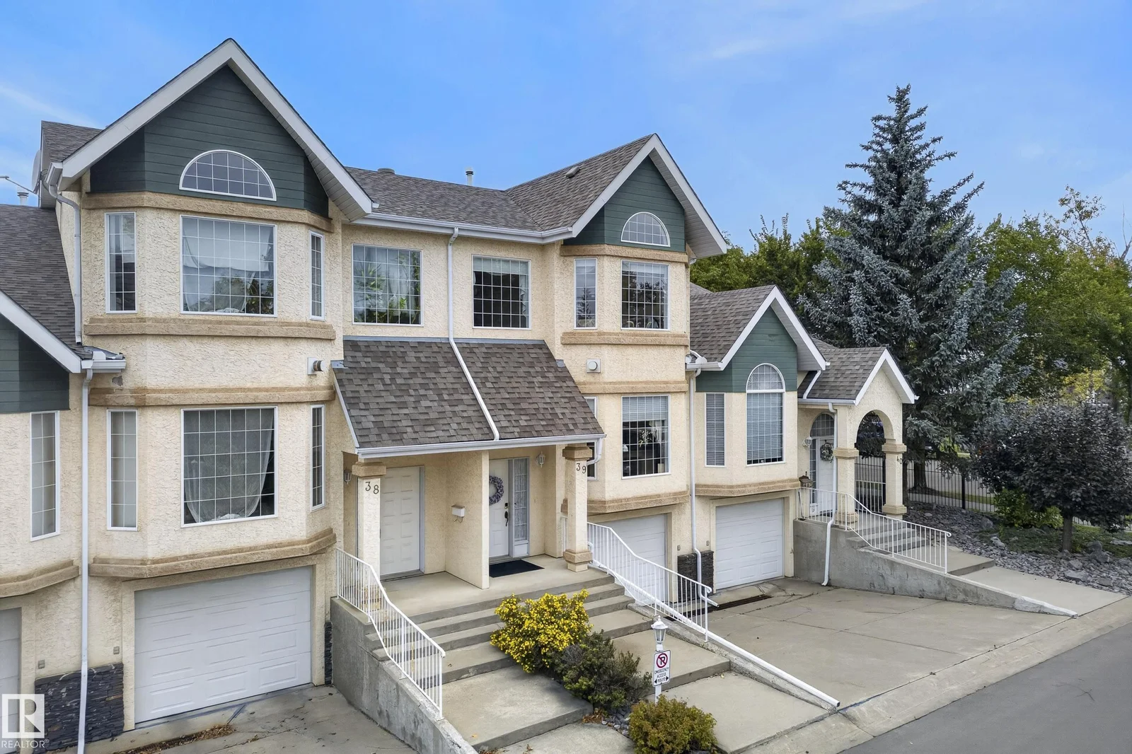 #39 11717 9B AV NW, Edmonton