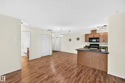 Photo 4 of #112 2098 BLACKMUD CREEK DR SW