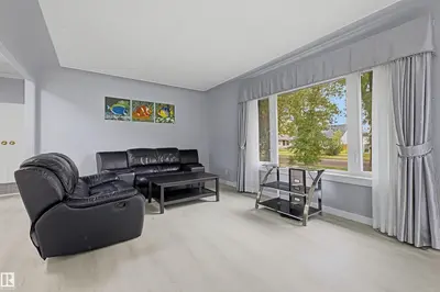 Photo 4 of 13024 SHERBROOKE AV NW