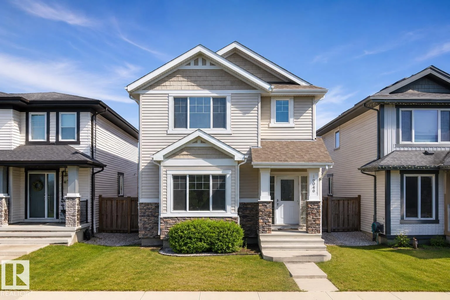 16040 11 AV SW, Edmonton