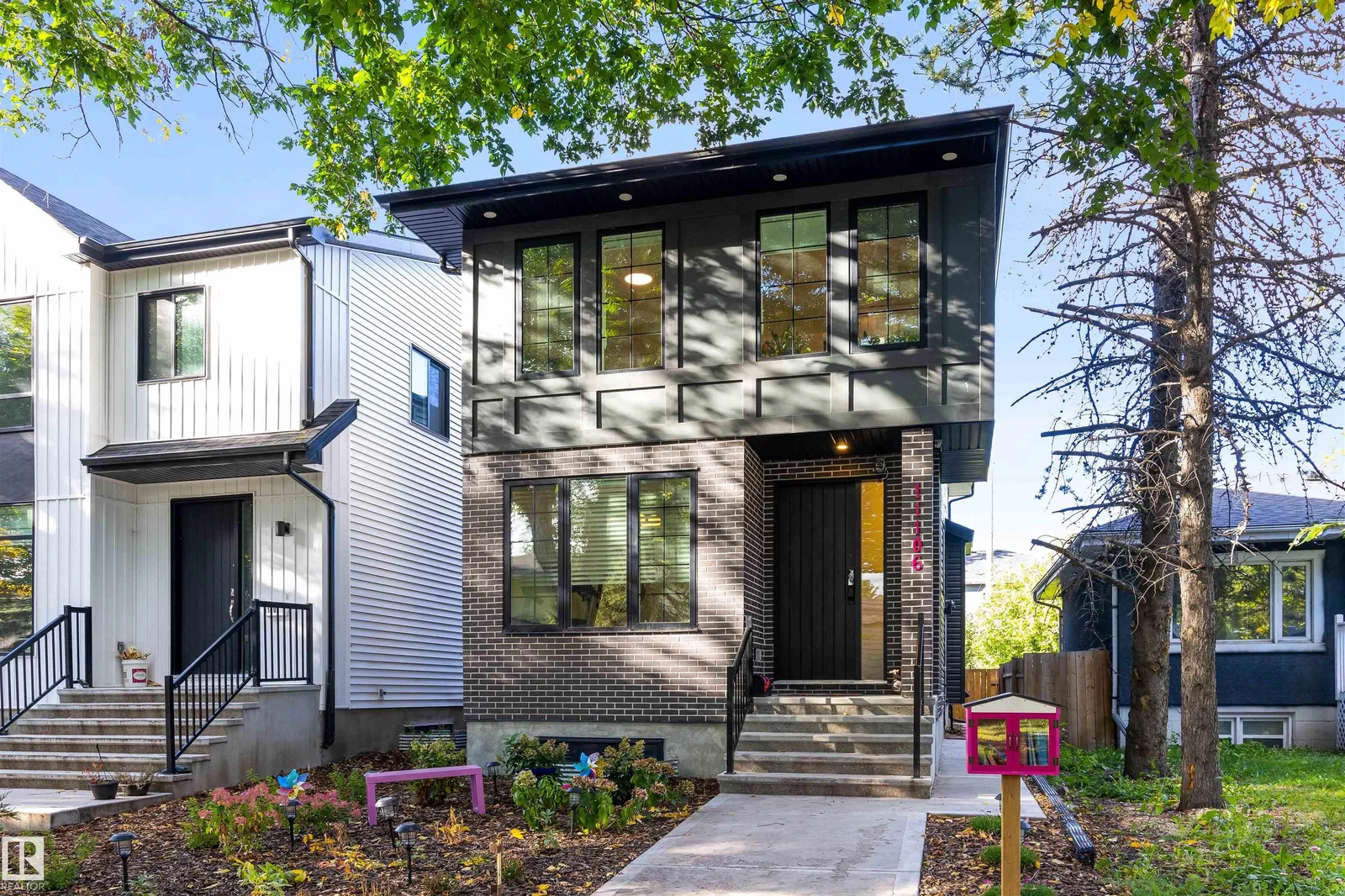 11106 73 AV NW, Edmonton
