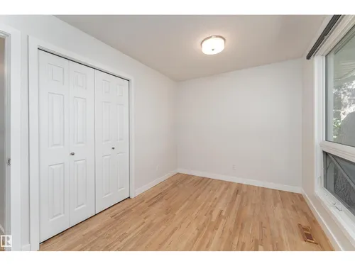 10415 39A AV NW