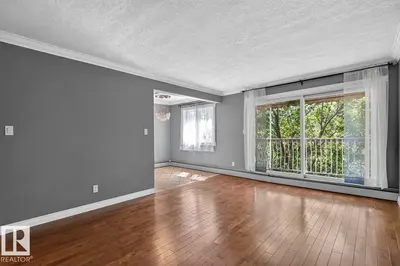 Photo 2 of #402 10625 83 AV NW