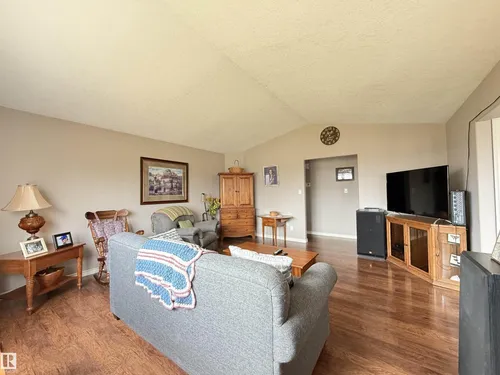 15113 Township Road 670