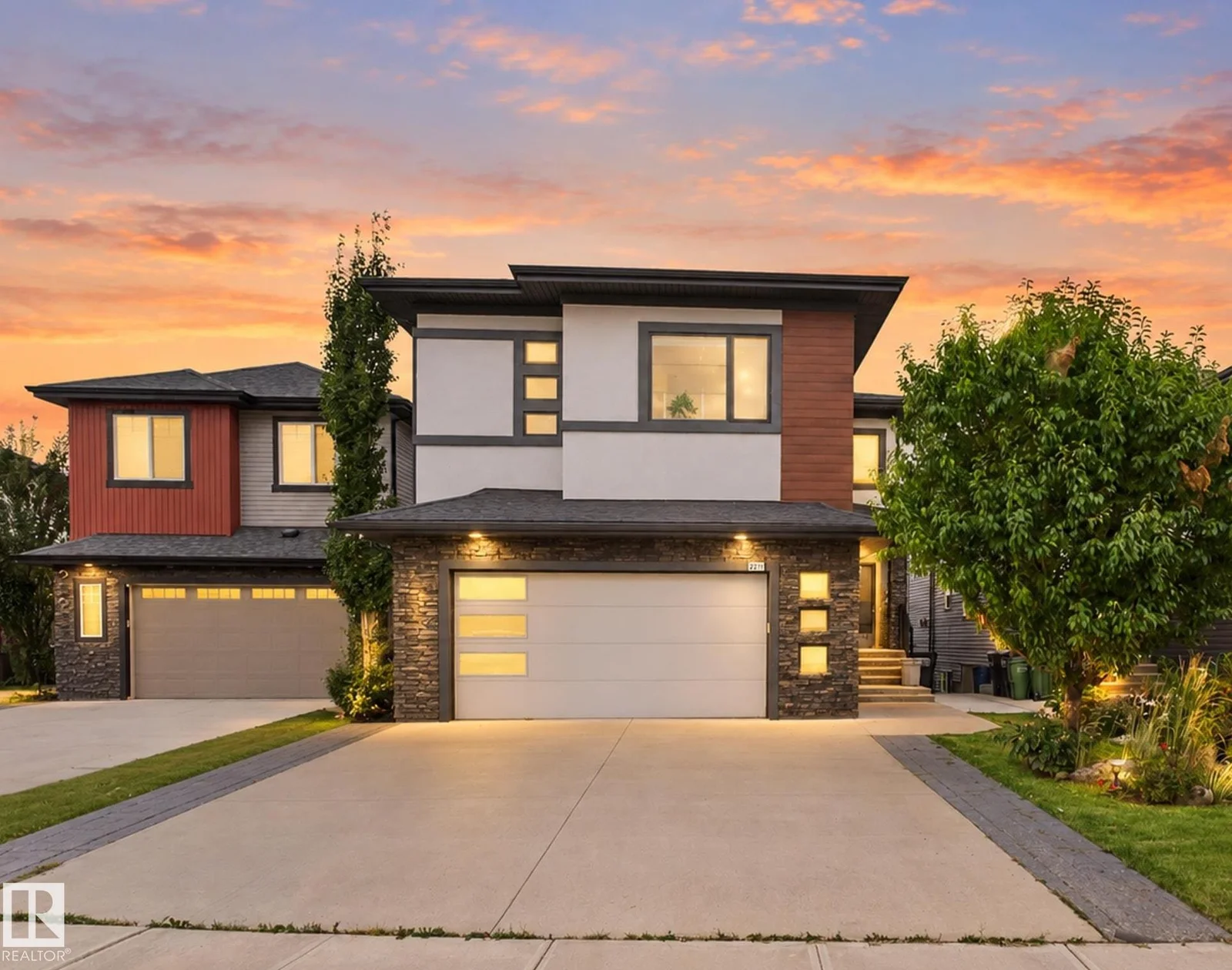 2219 22 ST NW, Edmonton