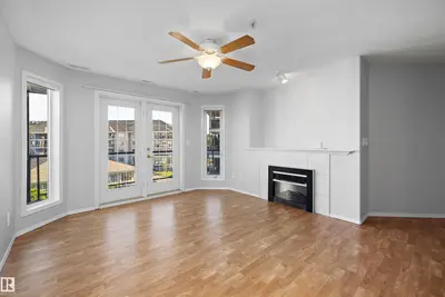 Photo 4 of #401 237 YOUVILLE DR E NW