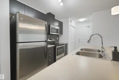 Photo 3 of #114 3357 16A AV NW